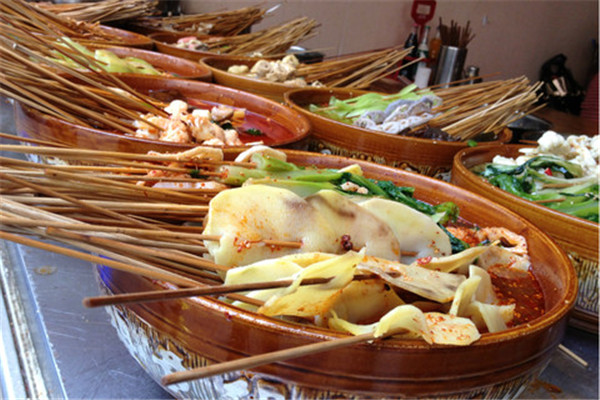 钵钵鸡是畅销市场的餐品