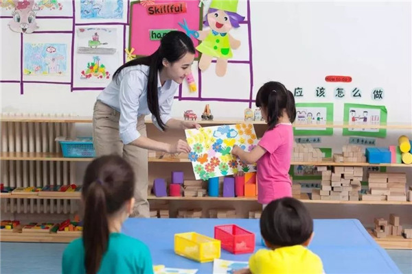 济南幼儿园拥有专业化的教学团队