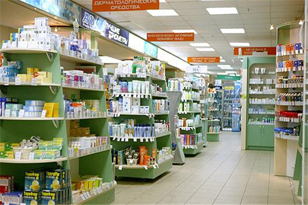 药店提供多种商品零售