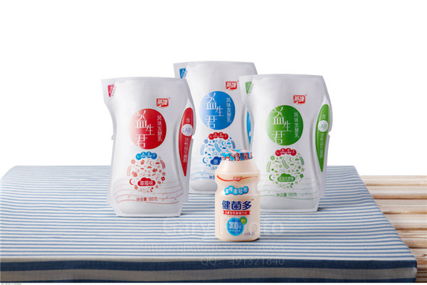 燕塘牛奶定期推出新品上市