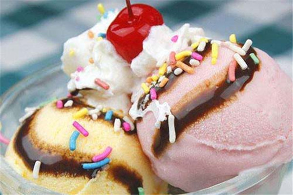 甜品冰淇淋加盟可靠吗.jpg