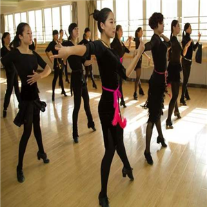 领风尚舞蹈培训加盟图片