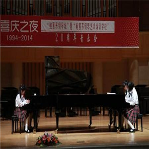 鲍蕙荞钢琴学校加盟实例图片
