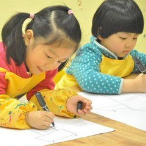 东方绘国际少儿美术教育加盟实例图片