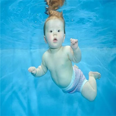 奥申早教游泳加盟案例图片