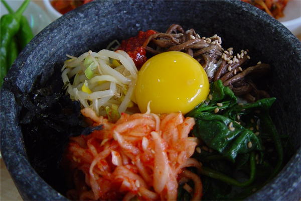 食趣后代石锅饭加盟