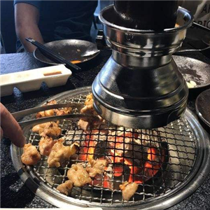 极炙台湾精致炭火烤肉加盟实例图片