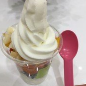 米欧冻酸奶加盟实例图片