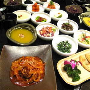 金顺韩国料理加盟图片
