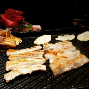 N2U Barbecue熨斗烤肉加盟实例图片