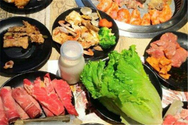 韩兆轩韩式牛排海鲜自助烤涮加盟