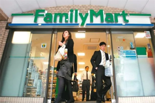 全家familymart加盟費