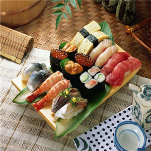 点赞一番日本料理加盟图片