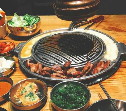 韩国馆烤肉加盟实例图片