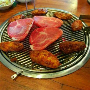 红魔韩国炭烤加盟实例图片