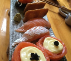 秋山屋寿司加盟图片