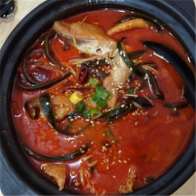 巧仙婆砂锅焖鱼