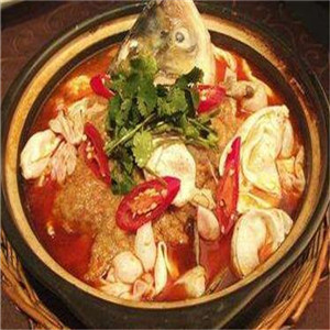 沸久留香砂锅营养快餐加盟实例图片