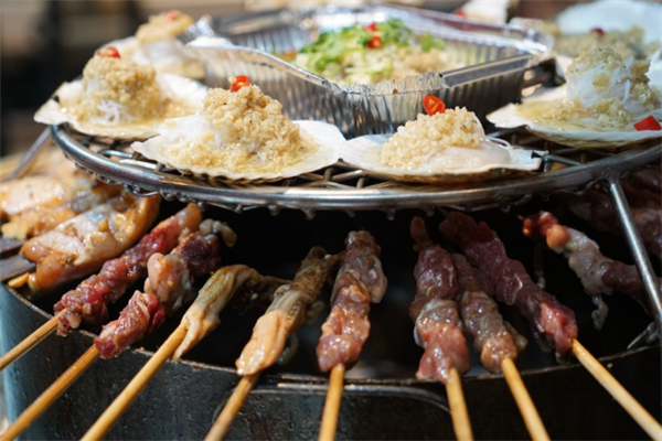 火焰山之竹签烤肉加盟