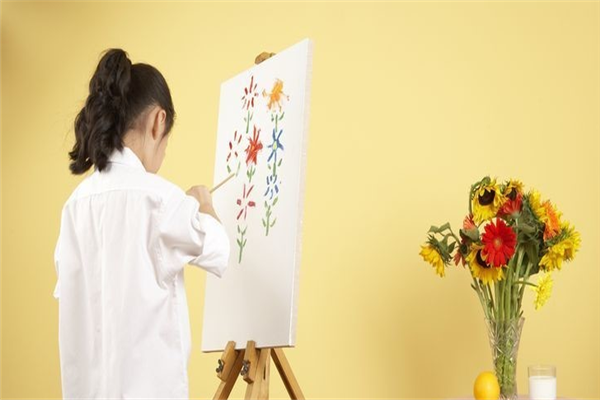 童趣计画国际少儿美术教育加盟