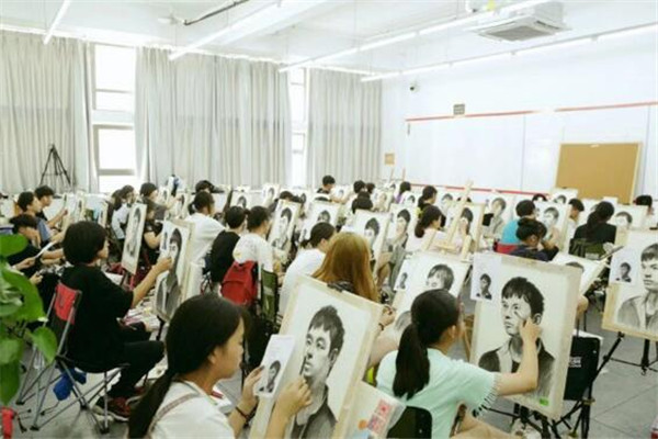 博中艺国际美术教育加盟