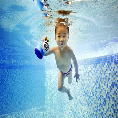 哈泊妮婴儿游泳加盟实例图片