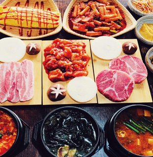 玉米&火炉韩国烤肉加盟案例图片