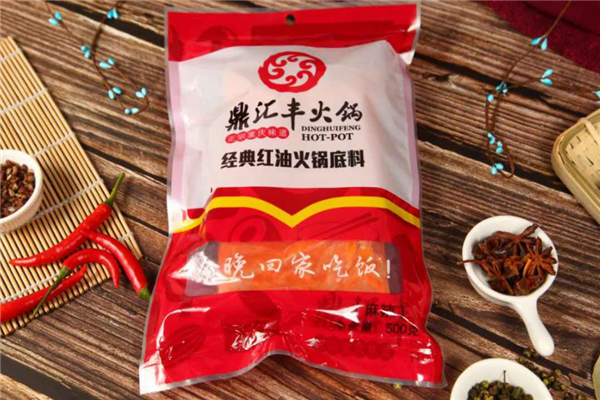 　鼎汇丰火锅超市加盟费多少钱？