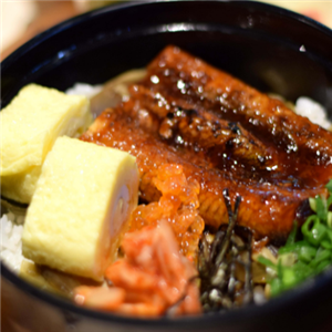 仟喜丼日式烧肉饭加盟案例图片