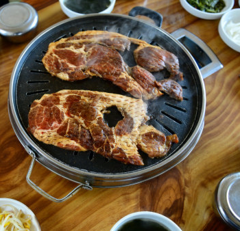 安三胖韩式烤肉加盟案例图片