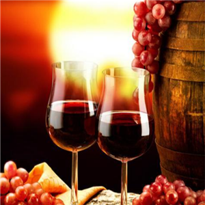美丽阳光葡萄酒加盟图片