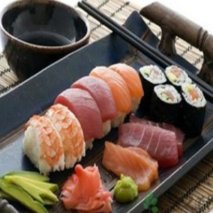 禾重寿司料理加盟图片
