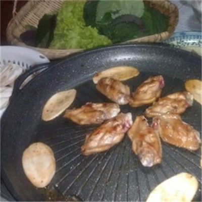 咕的咕的韩国炭烤肉店加盟图片