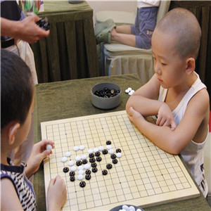 围棋培训班加盟案例图片