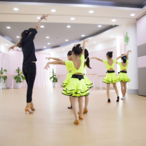广东舞蹈学校加盟案例图片