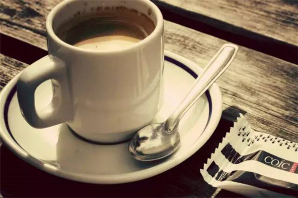 岸香咖啡是大众熟悉的品牌