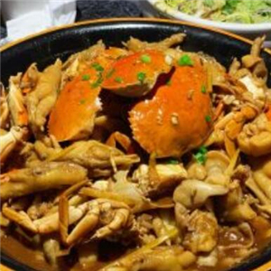 金海家肉蟹煲中餐