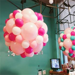 气球创意工作室店面效果图