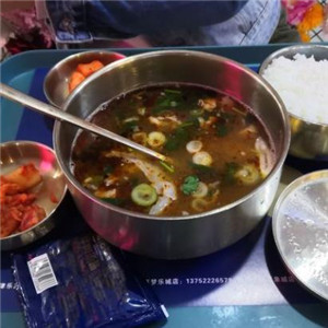 梨花朝鲜族牛肉汤饭加盟图片