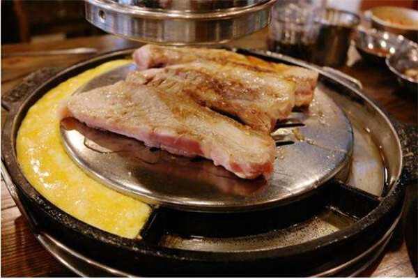 金瀚轩韩式烤肉加盟