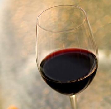 西曼诺古堡干红葡萄酒加盟实例图片