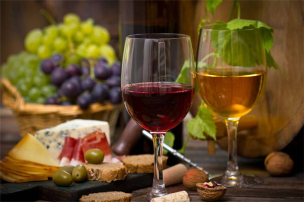 山图葡萄酒加盟