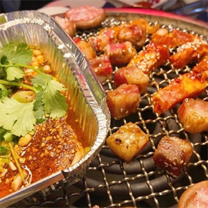 韩金城烤肉加盟
