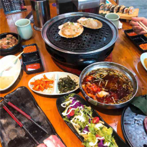 韩喜果木烤肉加盟案例图片