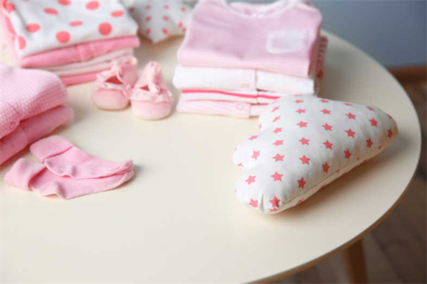 贺曼婴儿用品加盟