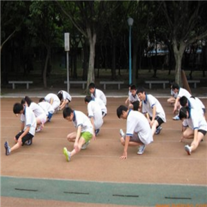 少兒籃球俱樂部