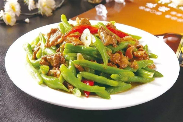 湘菜是我国的特色菜系之一