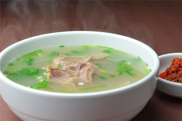 牛肉汤中含有多种营养成分