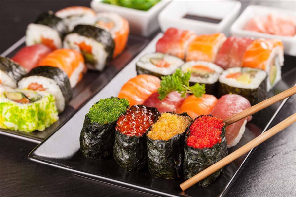 寿司是热销的风味食品