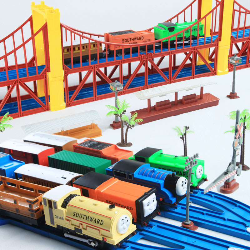 火车轨道玩具加盟实例图片